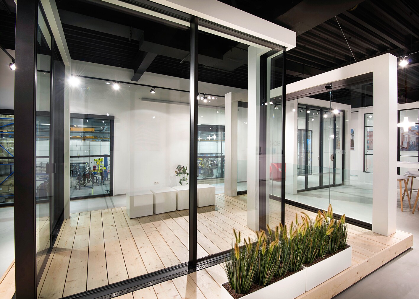 Corporate interior - showroom for Metaglas.