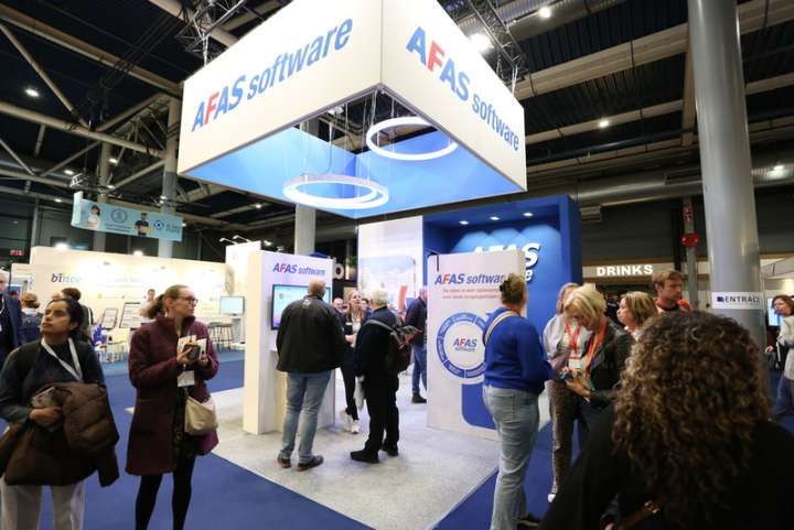 standing out at a trade show